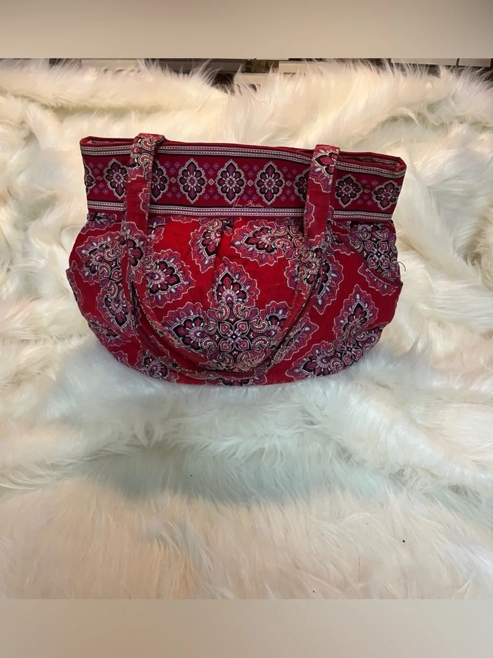 ♥️ Retired Vera Bradley Morgan “Frankly Scarlet”Paisley Quilted Tote